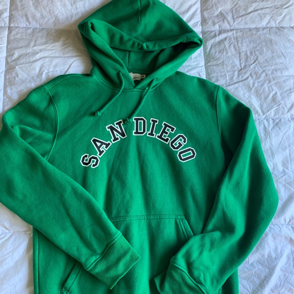 H&M green SAN DIEGO sweatshirt